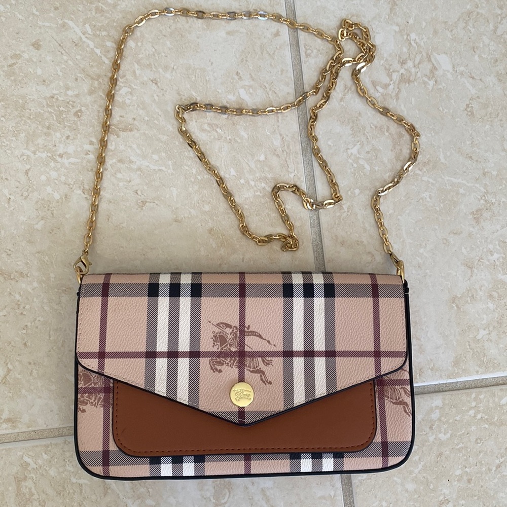 Burberry Purse